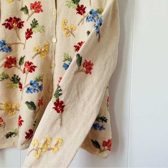 Talbots Vintage Cardigan Embroidered Size L​ - Picture 5 of 8